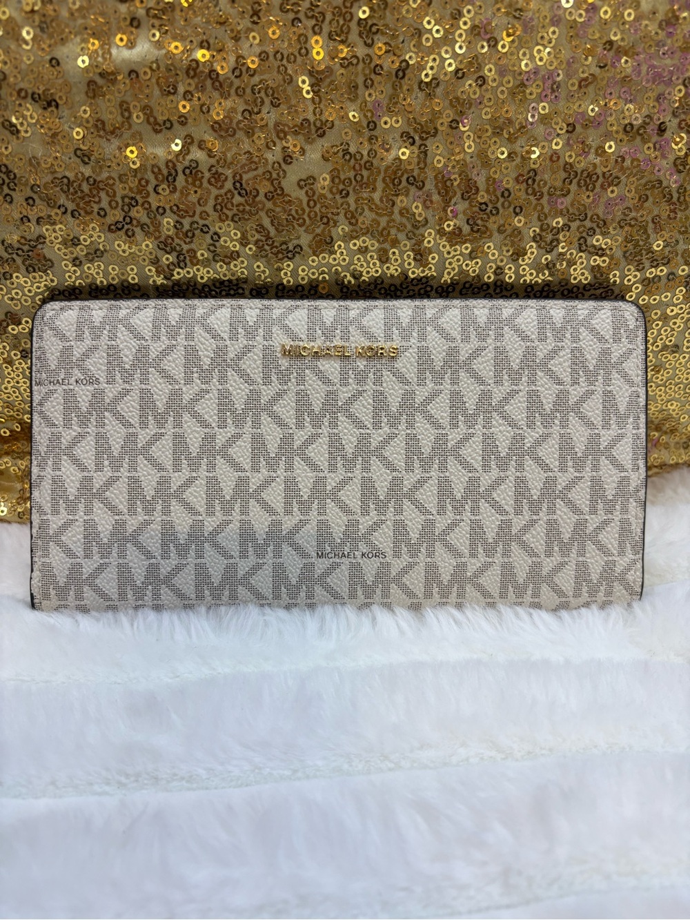 Michael Kors Beige/Tan Signature MK Continental Wallet